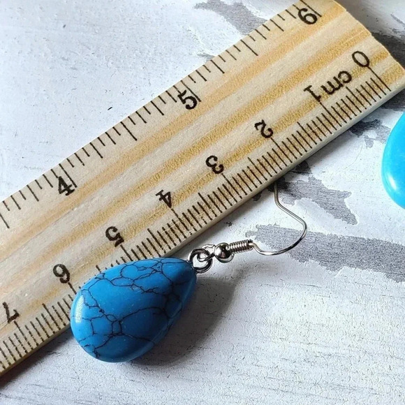 Turquoise Howlite Gemstone Puffed Teardrop Handcrafted Blue Silver Dangle Earrin - Picture 4 of 5